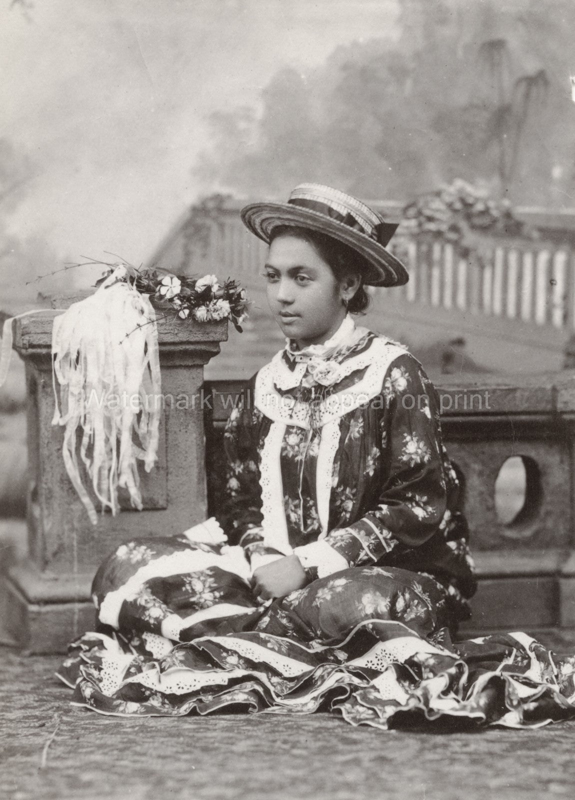 Pacific Islands Fiji Tahiti Woman Studio Portrait Floral Dress Vtg. Photo 19thC.