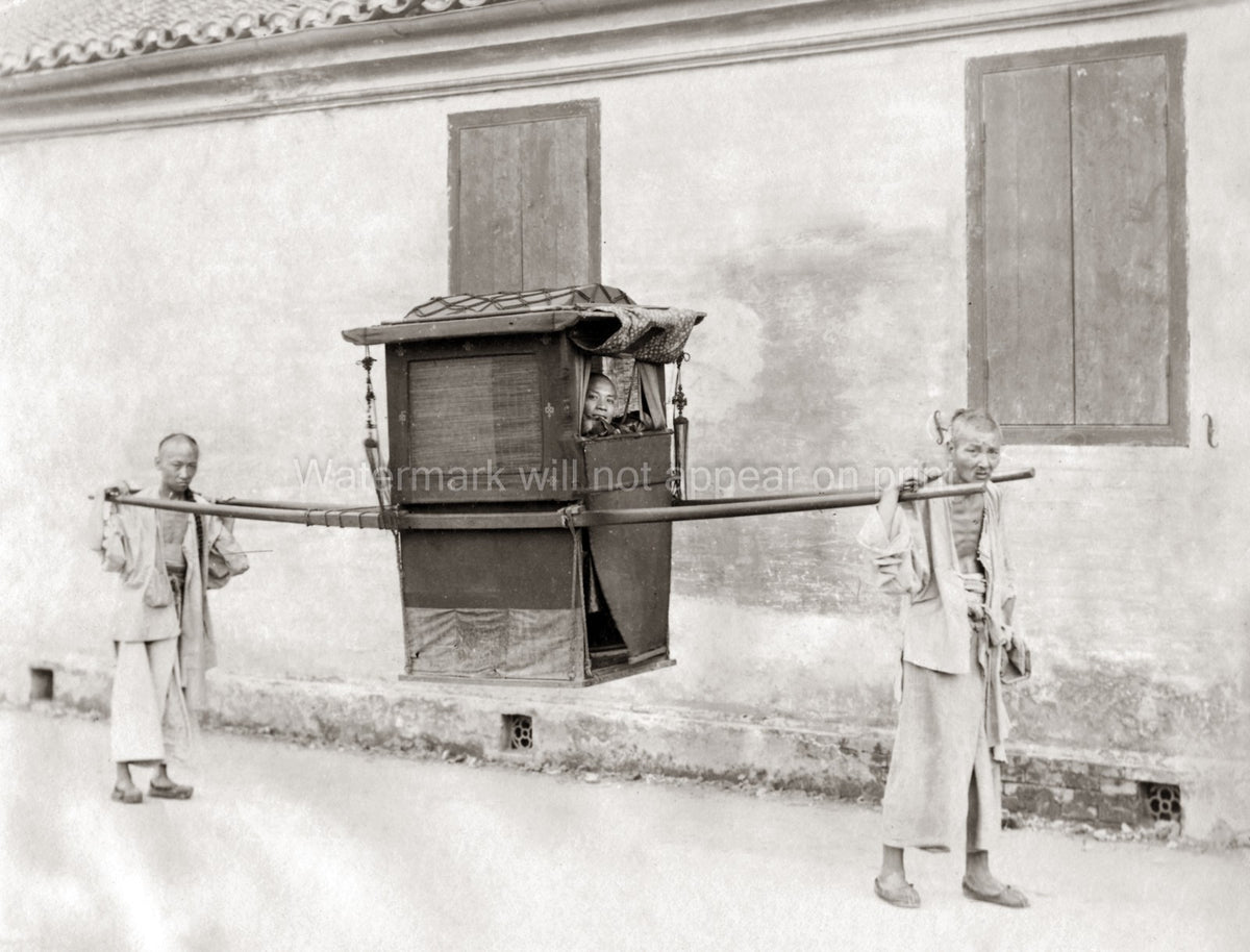 China Carrying Chair Sedan Porters Transportation Street Scene Vtg. Photo 19thC.