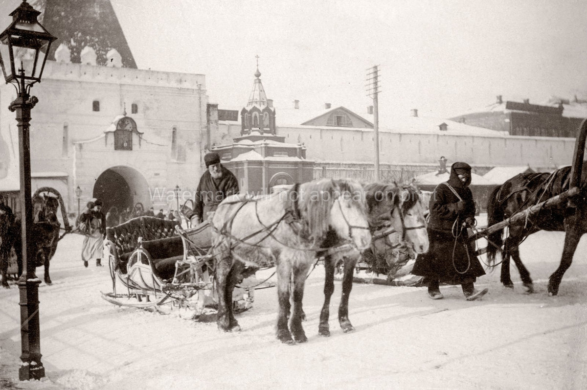 Russia Hackney Cab Snow Sleigh Winter Street Scene Izvozchik Vtg. Photo 19thC.