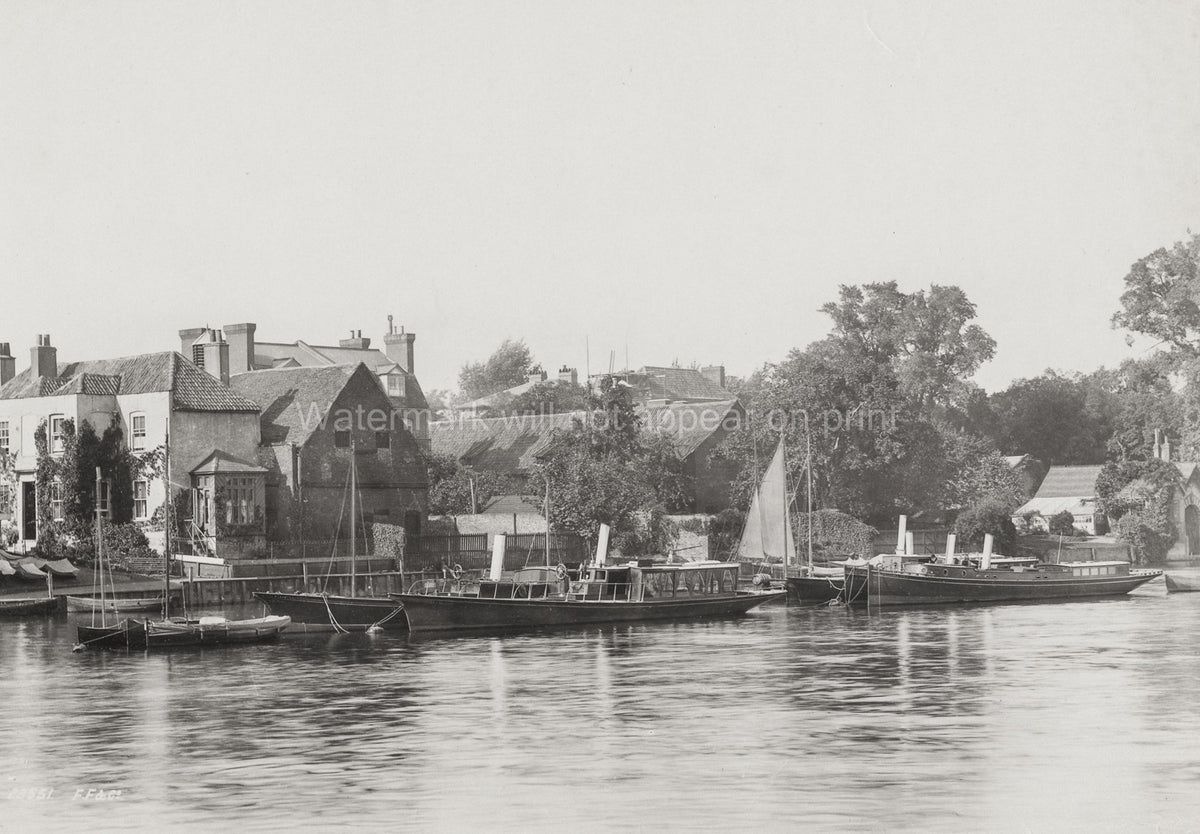 Tamesis Boat Club Kingston Thames London River Boats Vtg. Photo 19thC.