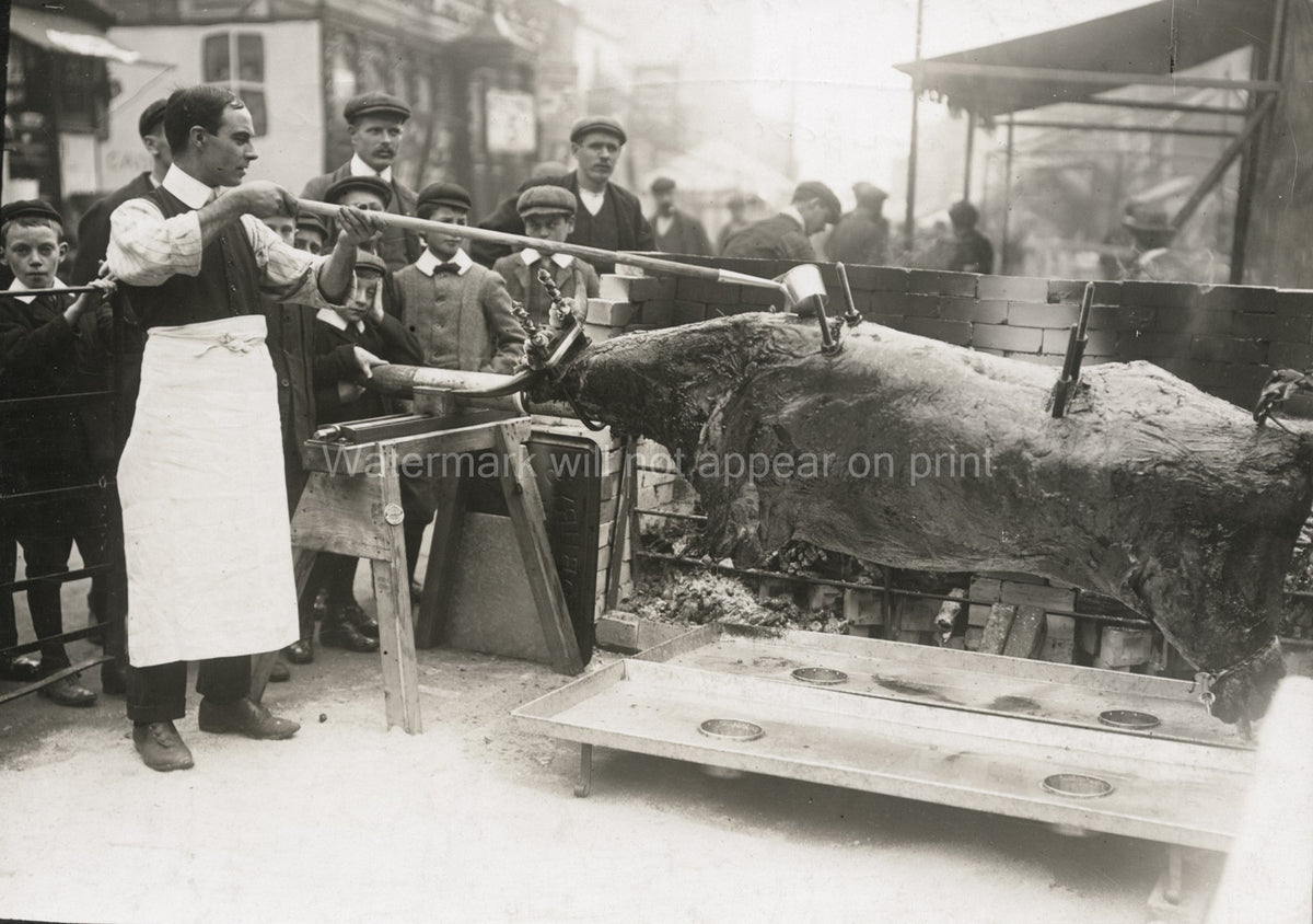 Stratford Mop Fair Roasting Ox Street Scene Crowd Butcher Cook Vtg. Photo 20thC.