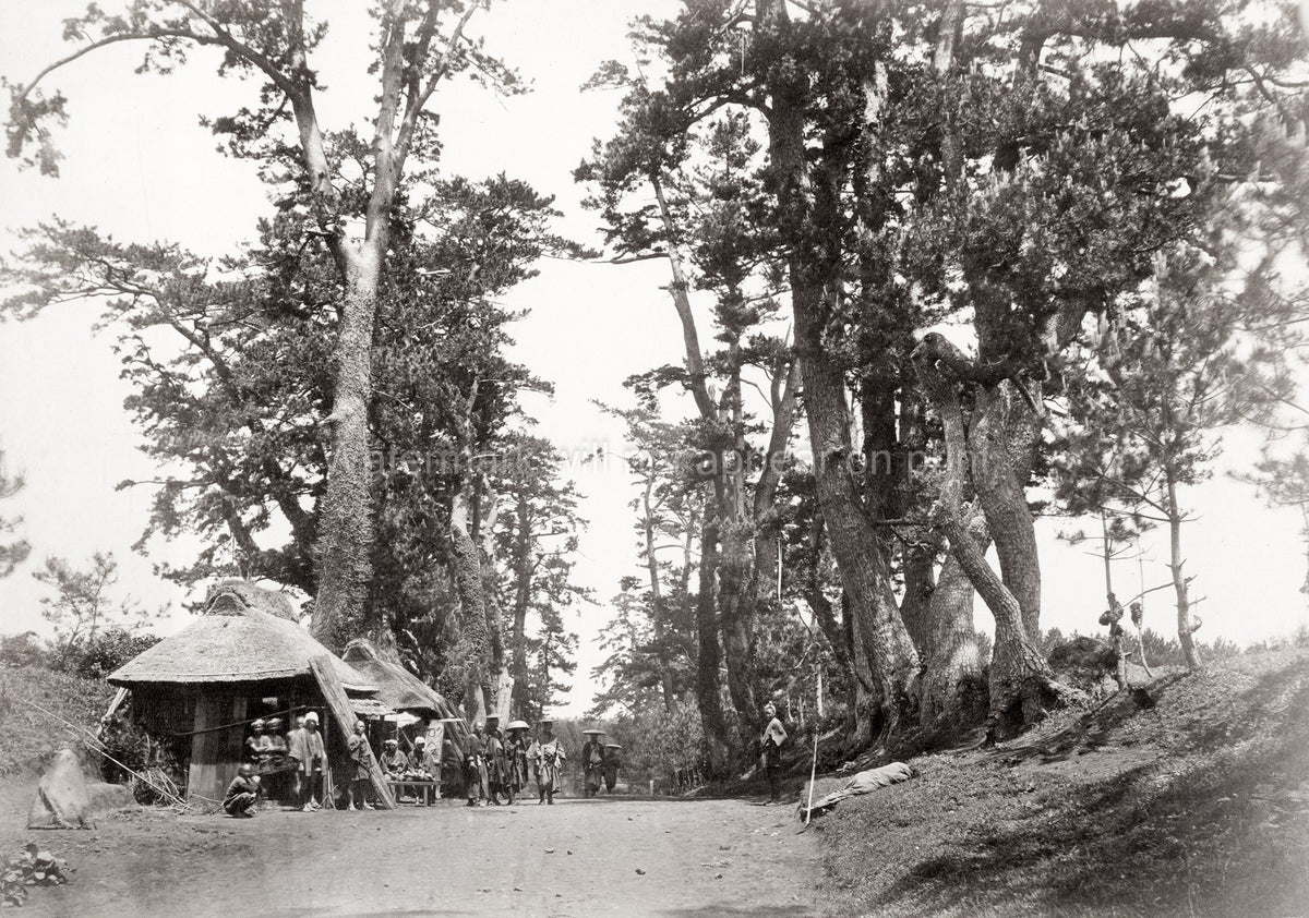 Tokaido Road Japan Travelers Kyoto Tokyo Beato Studio Vtg. Photo 19thC.