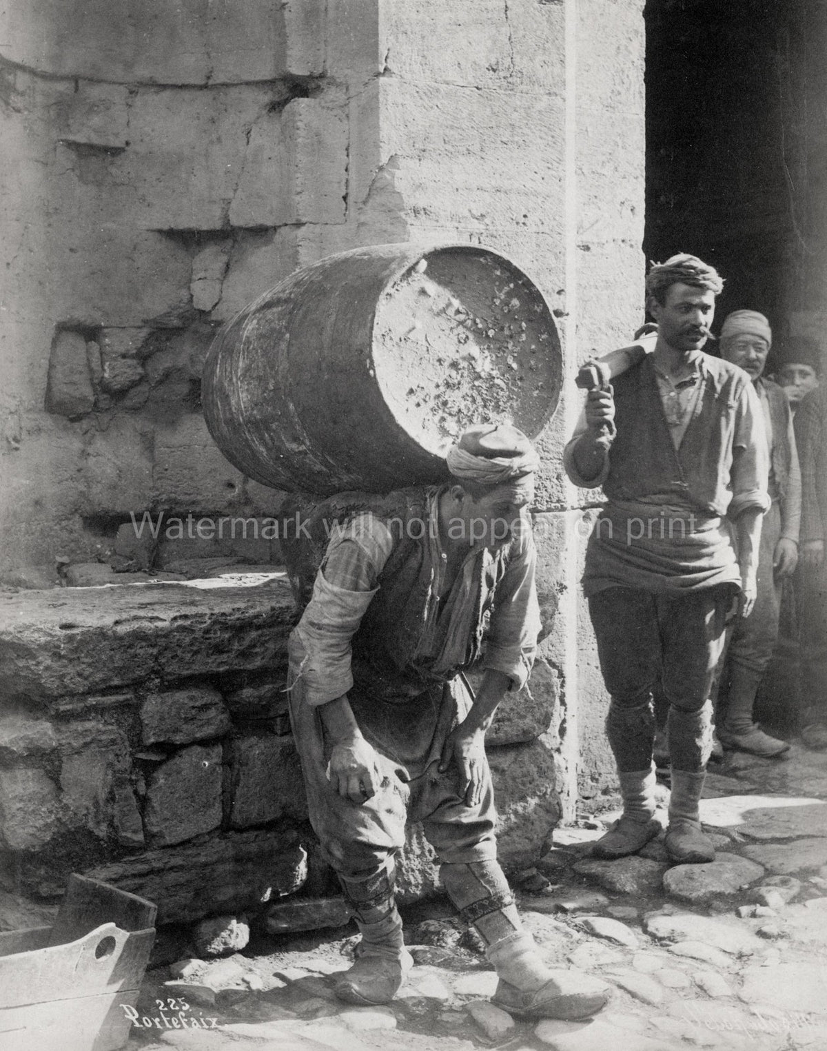 Turkish Porter Carrying Barrel Constantinople Istanbul Laborer Vtg. Photo 19thC.