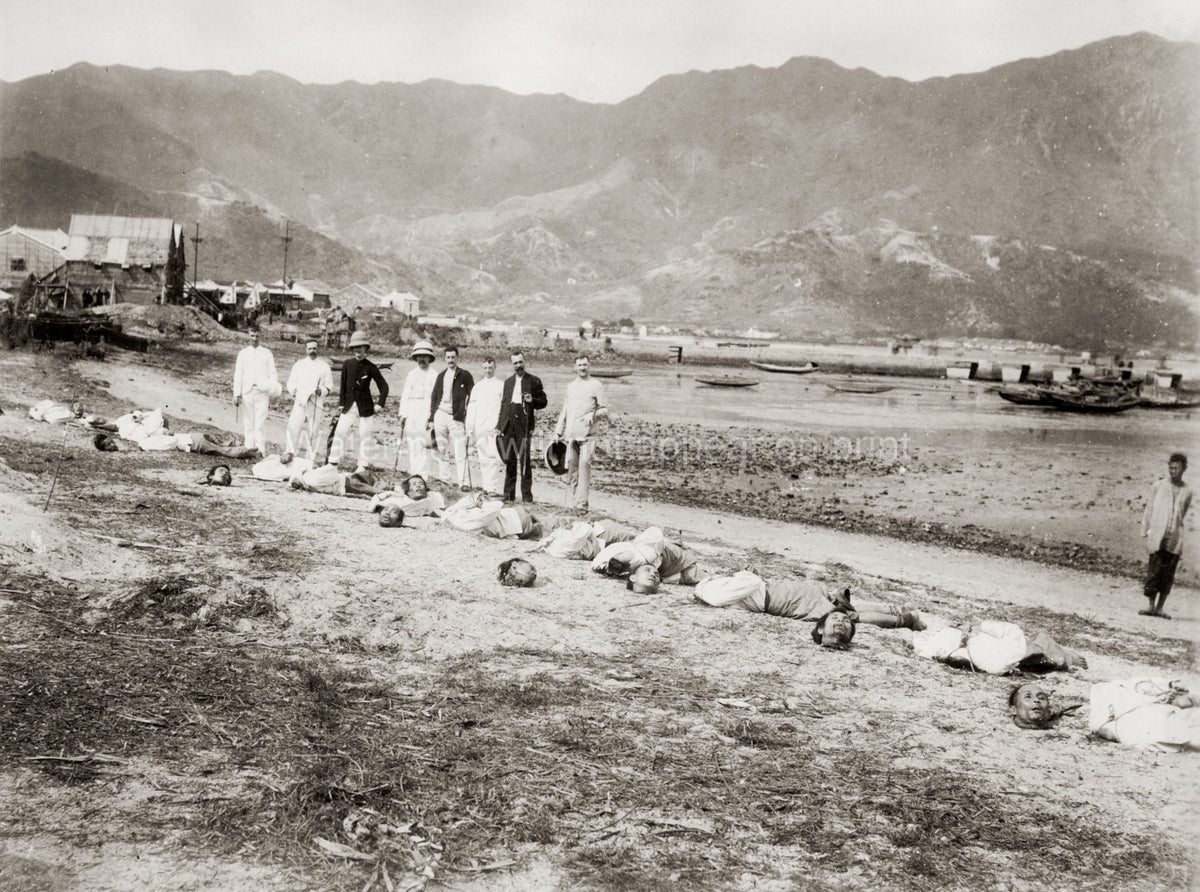 Kowloon Hong Kong Execution Pirates Decapitation Colonial Men Vtg. Photo 19thC.