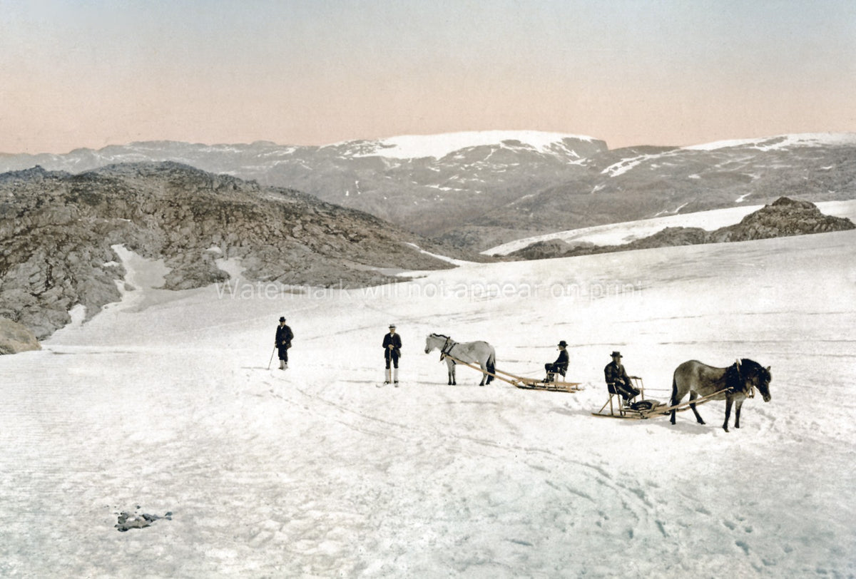Folgefonna Glacier Norway Sleighs Men Horses Snow Mountains Vtg. Photo 19thC.