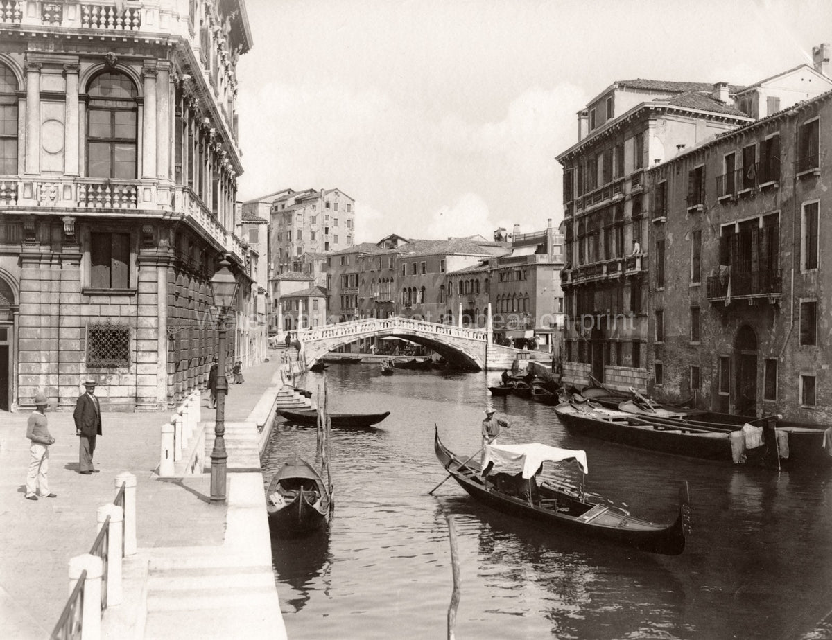 Venice Italy Canal View Gondola Gondolier Bridge Architecture Vtg. Photo 19thC.