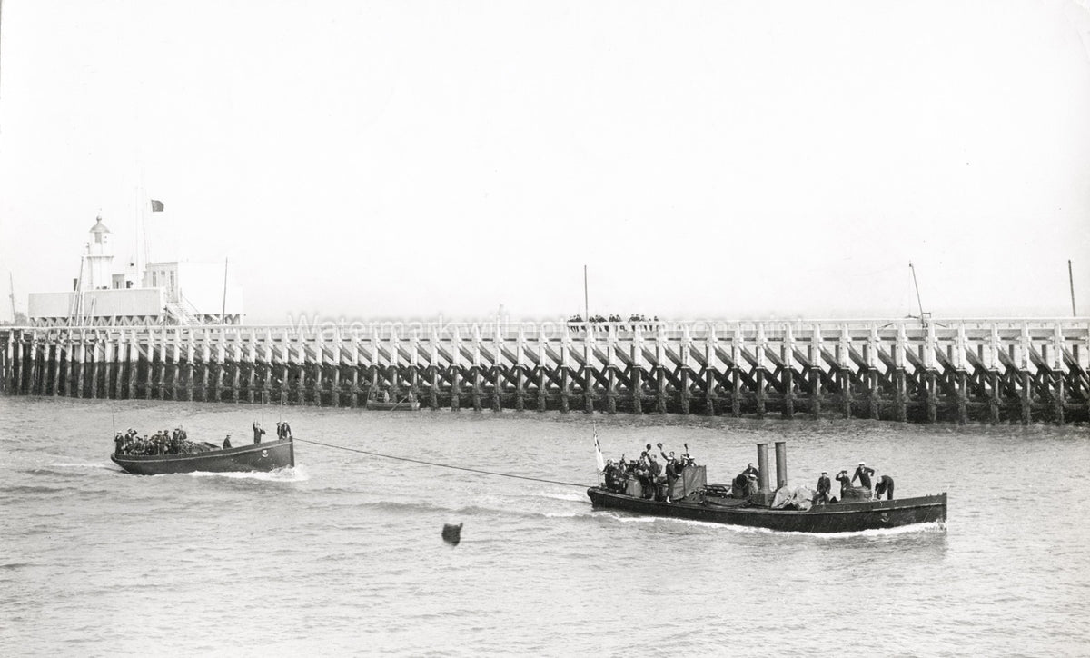Ostend Royal Marines Come Ashore Soldiers Boats Pier WW1 Vtg. Photo