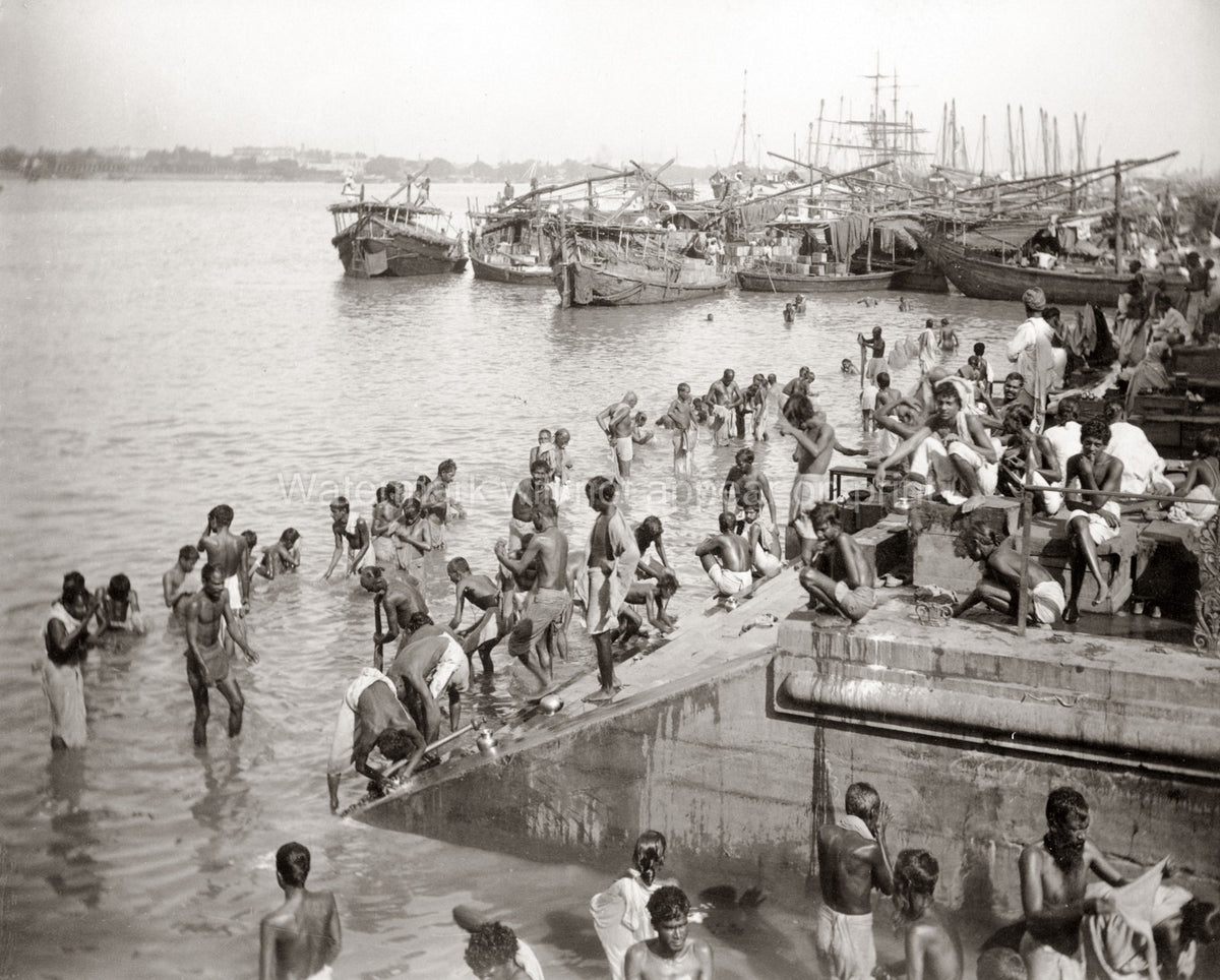 Calcutta Kolkata India Bathing Ghat River Boats Crowd Ritual Vtg. Photo 19thC.