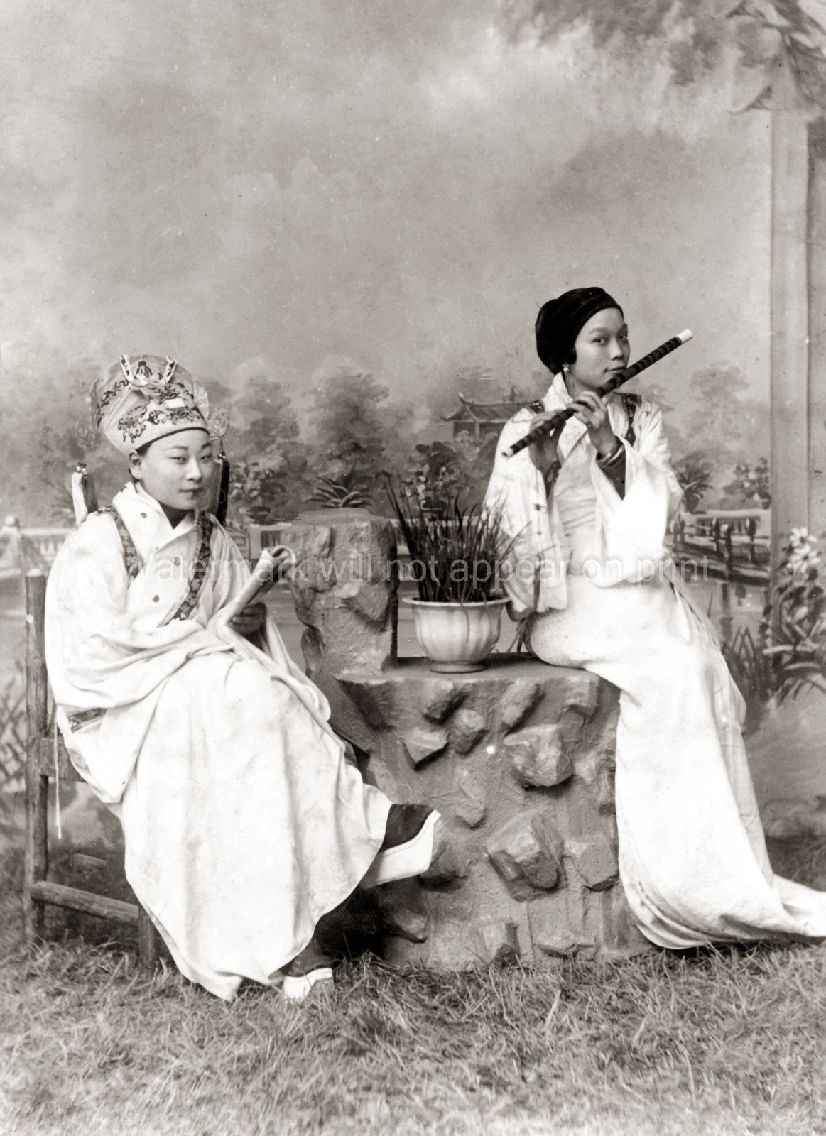 Chinese Performers Girl Playing Flute Musicians Costumes China Vtg. Photo 19thC.