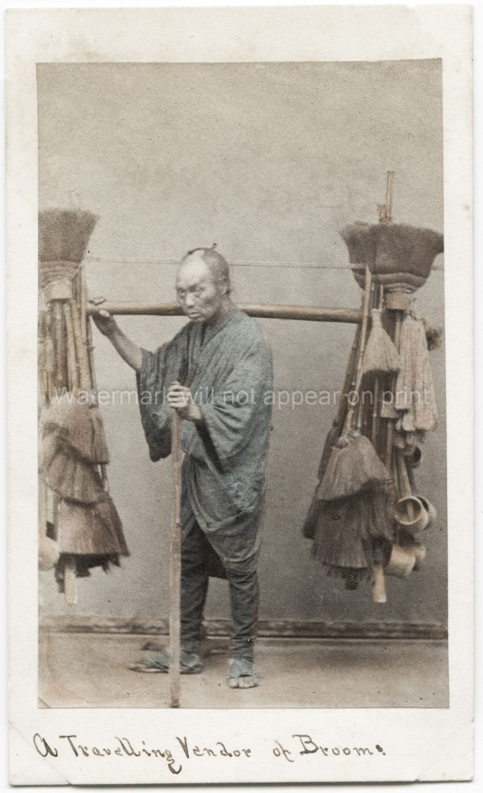 Japan Travelling Broom Seller Vendor Man Kimono Chonmage Vtg. Photo 19thC.
