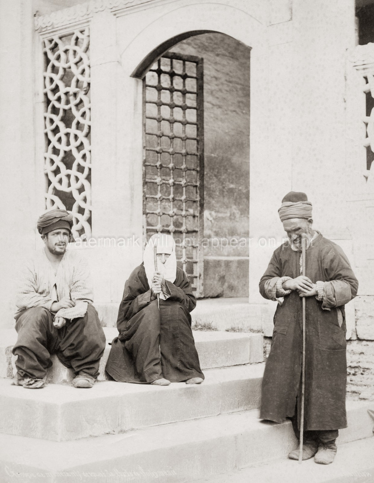 Constantinople Turkish Beggars Istanbul Men Woman Turban Veil Vtg. Photo 19thC.