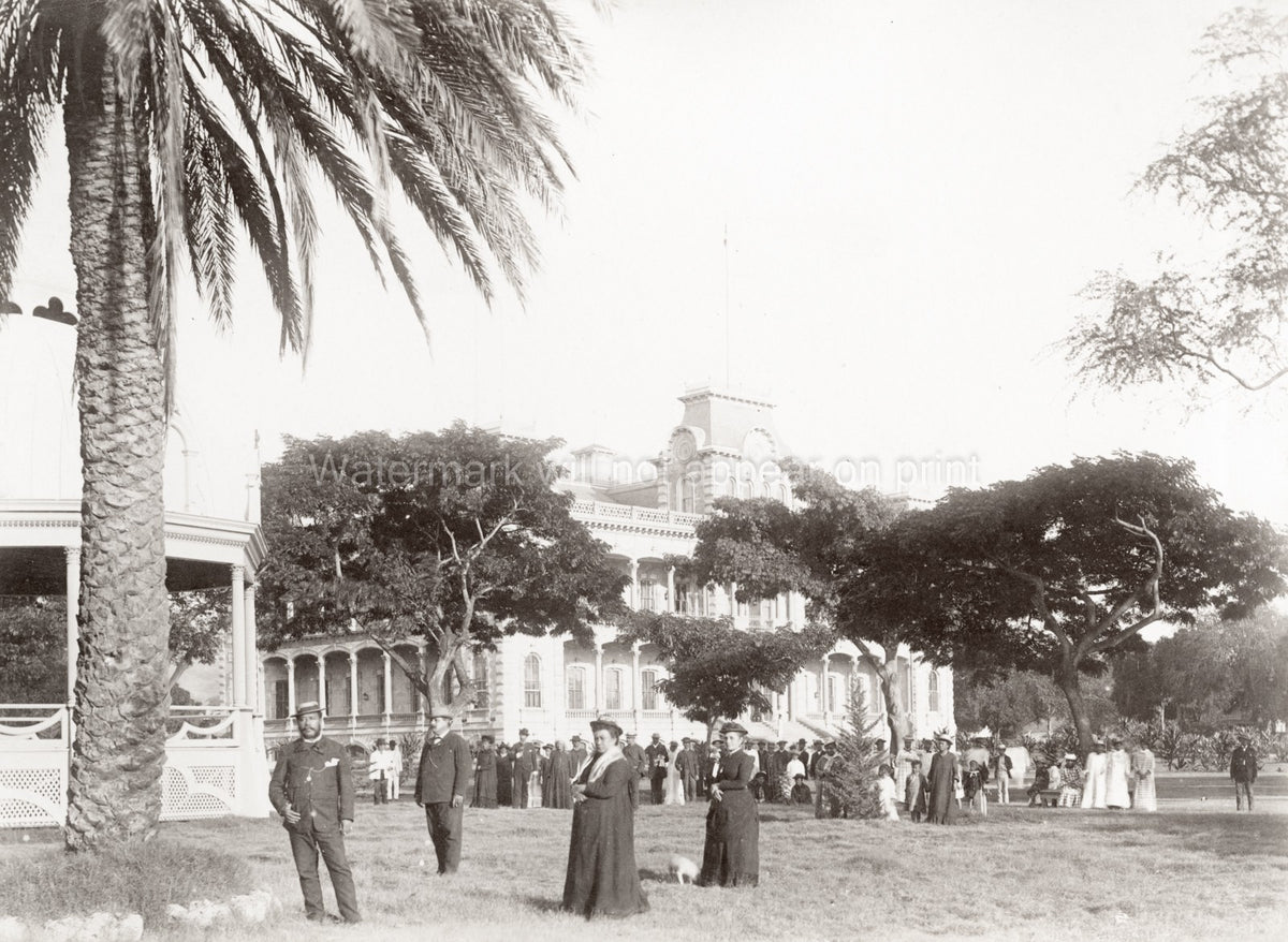 Hawaii King Kalkaua Queen Royal Palace Grounds Gathering Vtg. Photo 19thC.