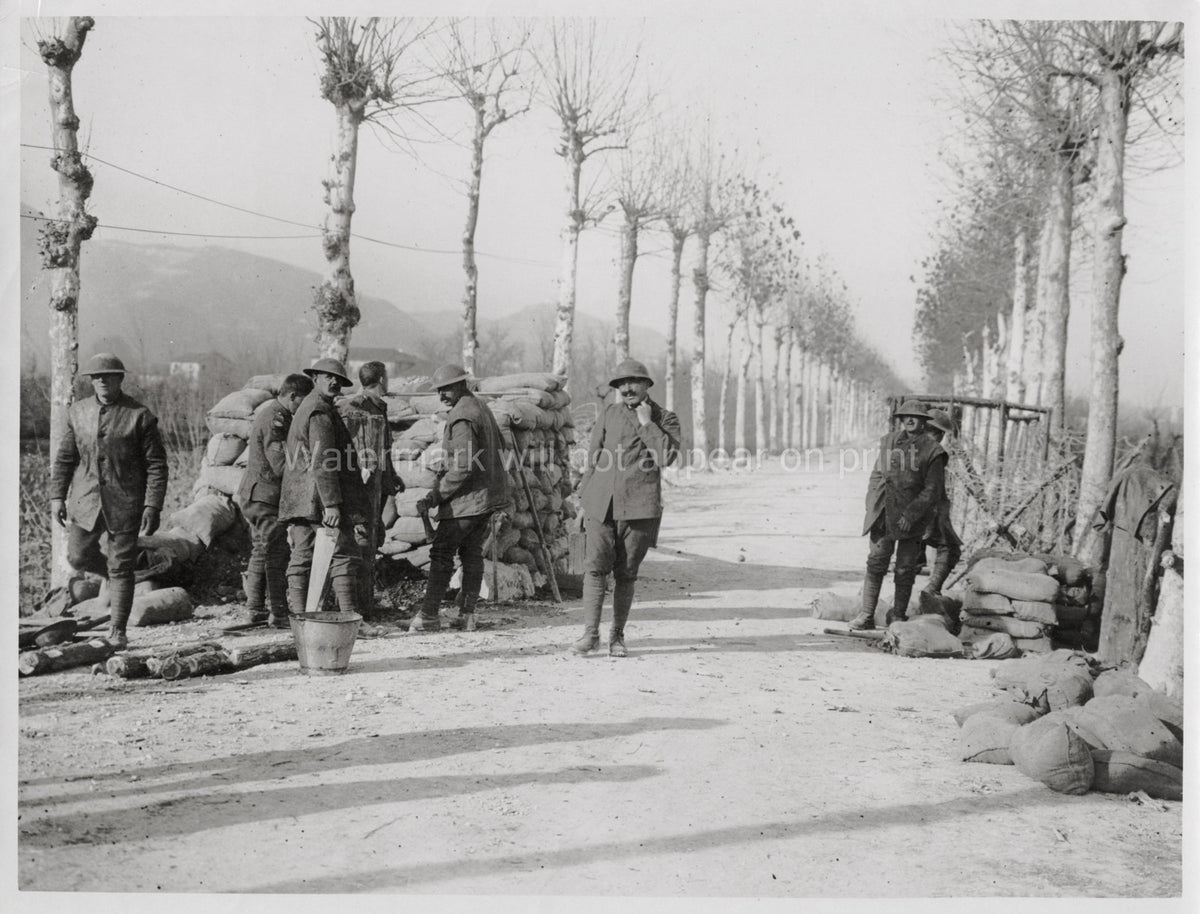 WW1 British Troops Barricade Road Front Line Italy Soldiers Vtg. Photo