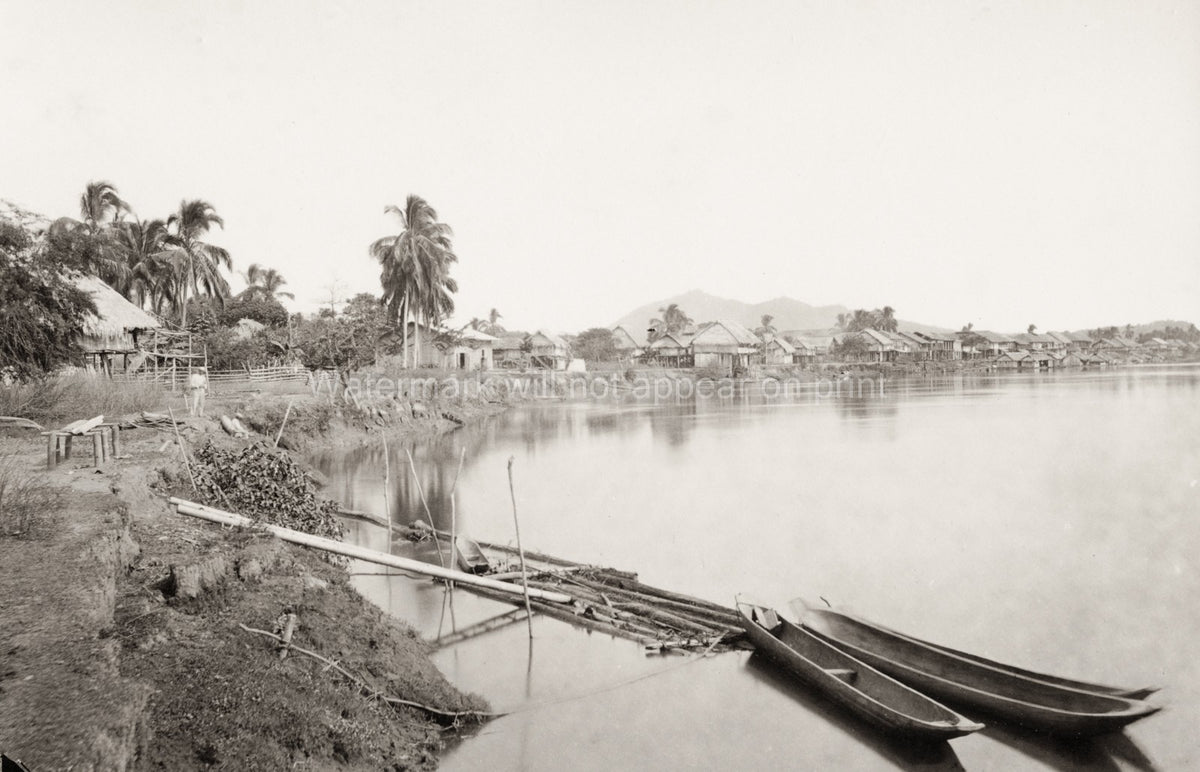 Samborondn Guayaquil Ecuador Riverbank Village Dugout Canoes Vtg. Photo 19thC.