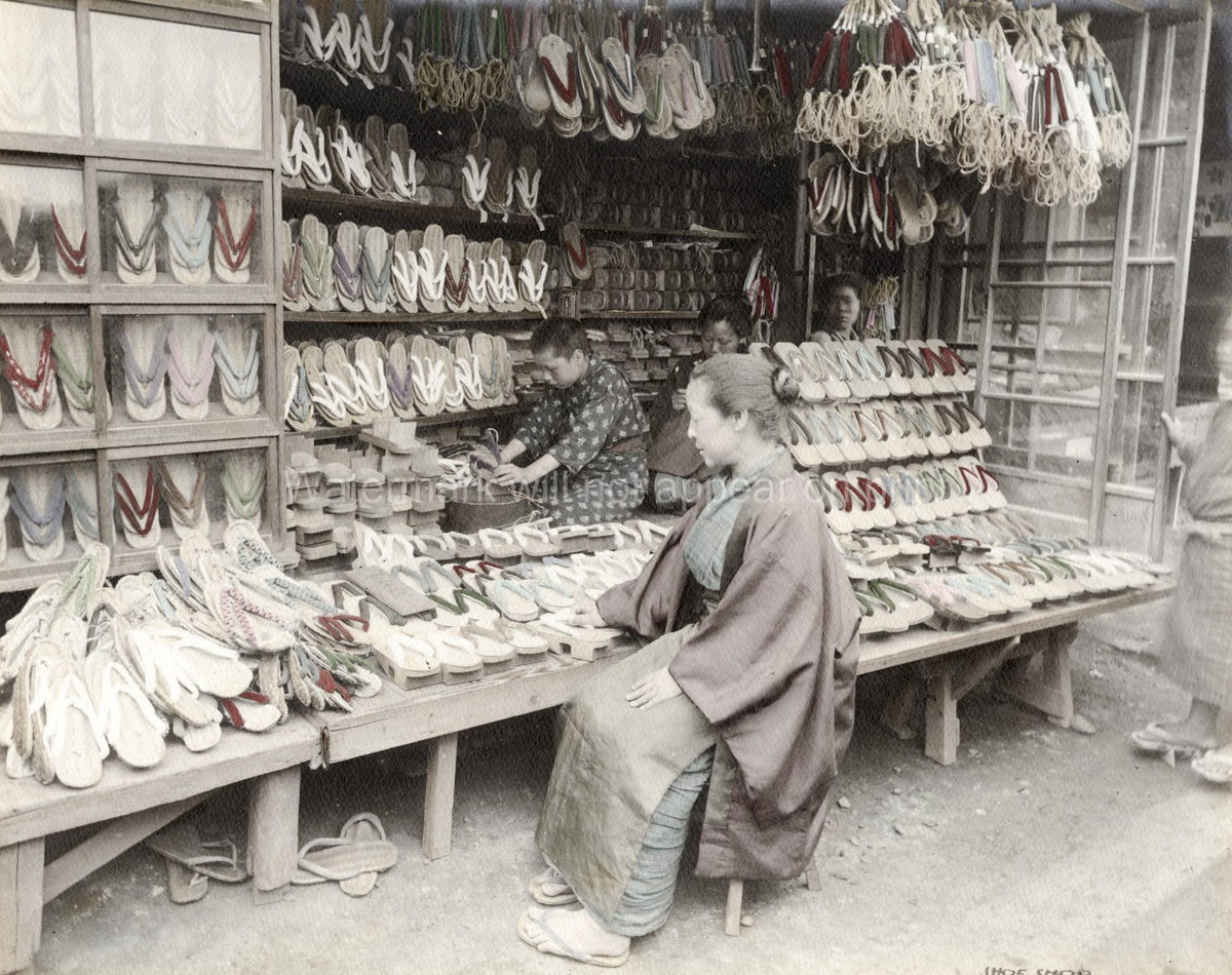 Japan Shoe Slipper Stall Shop Women Kimono Geta Zori Market Vtg. Photo 19thC.