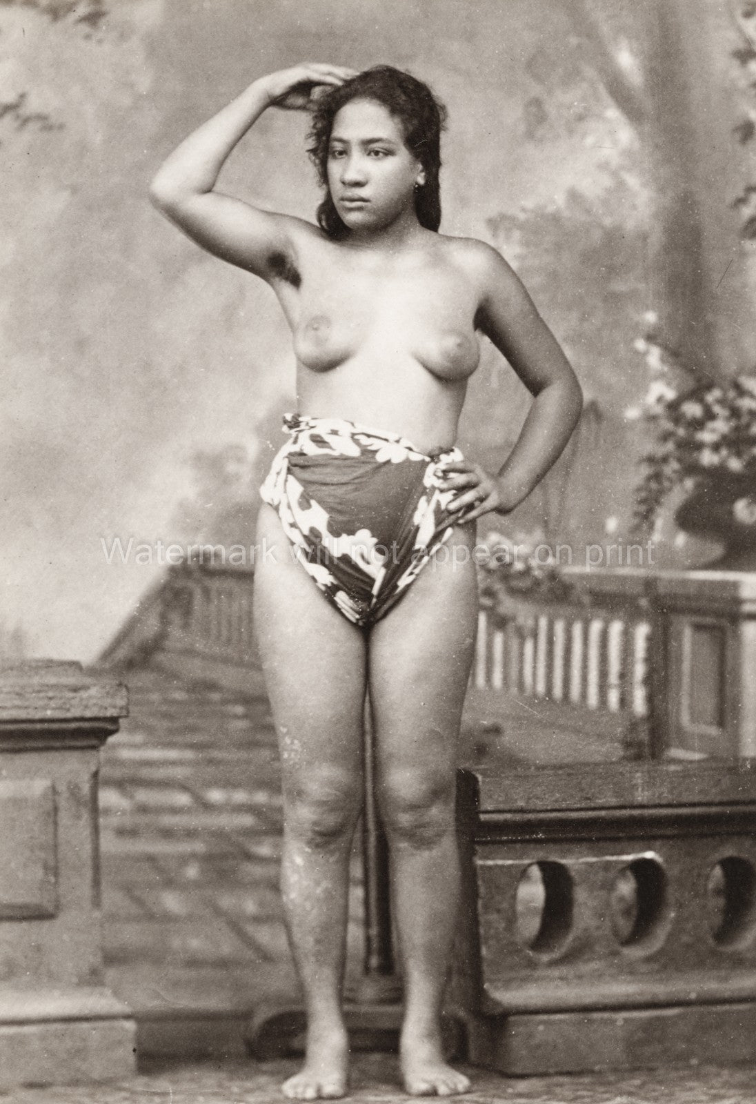 Pacific Islands Fiji Tahiti Samoa Native Woman  Studio Vtg. Photo 19thC.