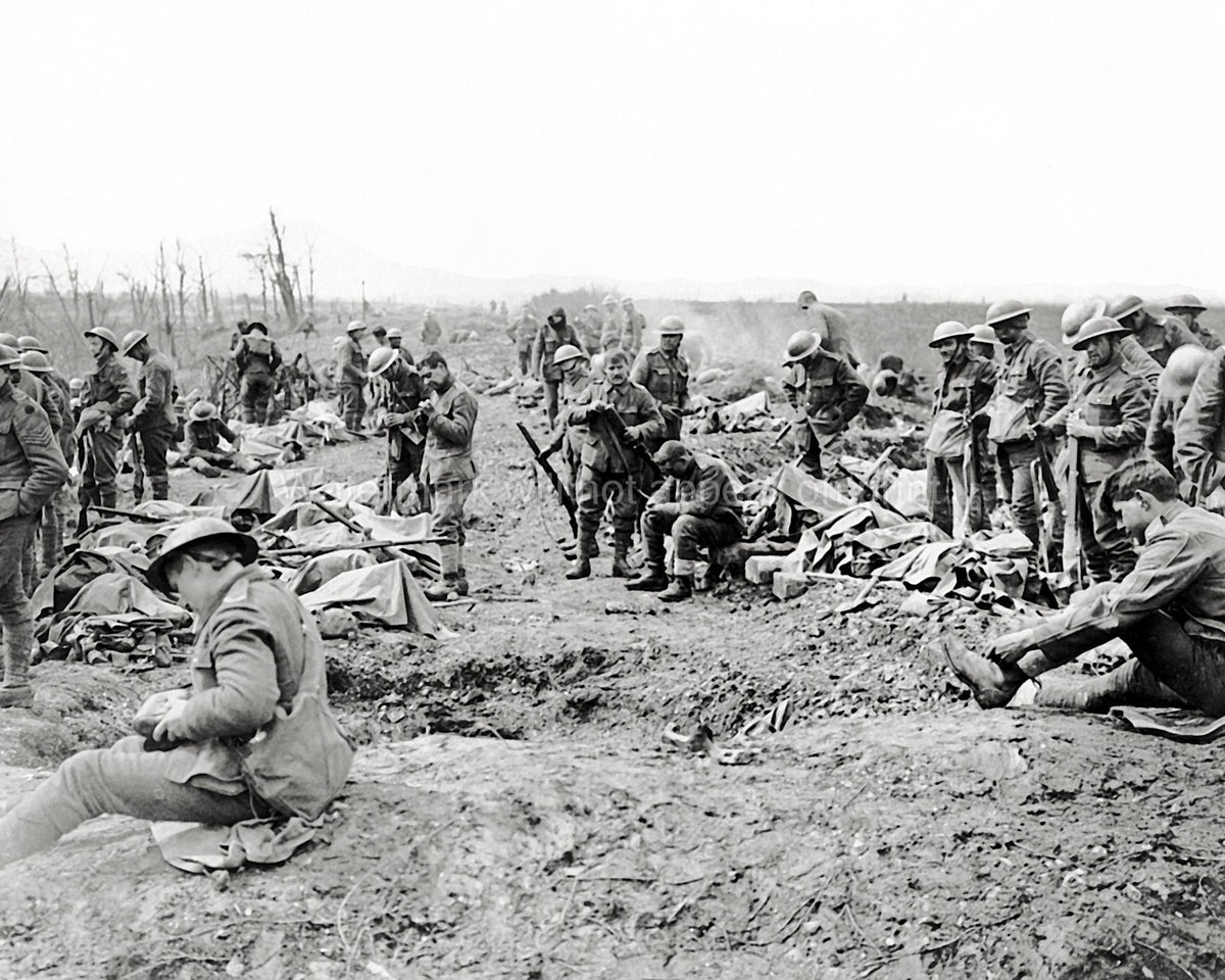 WWI Troops Rest Front Line France Soldiers Battlefield Vtg. Photo WW1