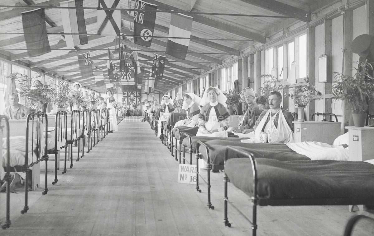 1st Eastern General Hospital Cambridge WWI Soldiers Nurses Vtg. Photo 19thC.