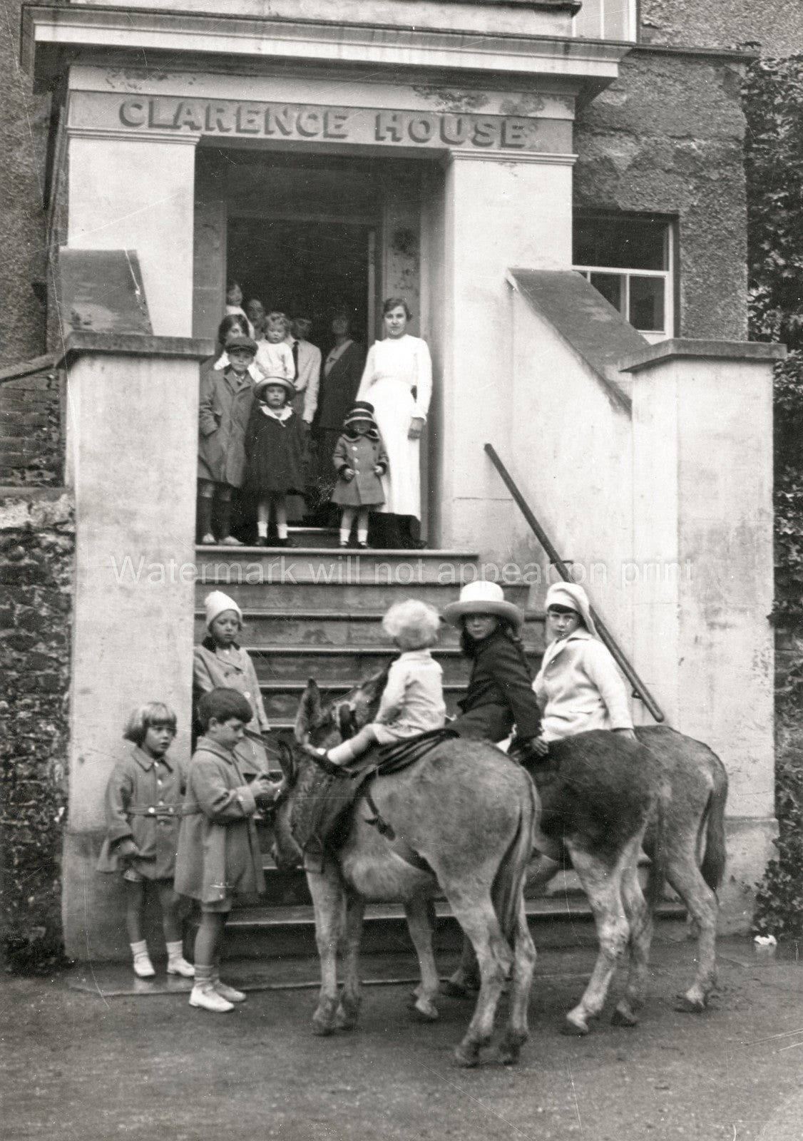 Bognor Regis Clarence House Children Riding Donkeys Seaside Vtg. Photo 20thC.