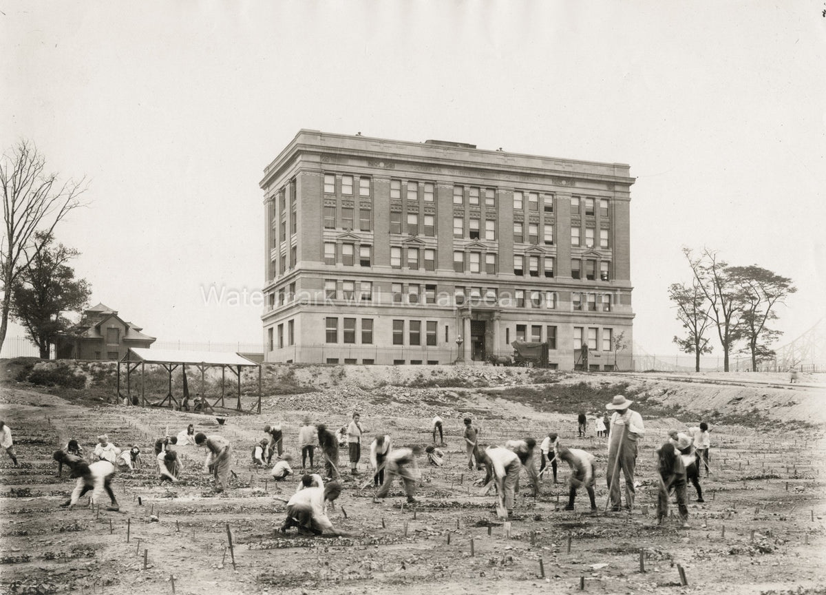 Rockefeller Institute Medical Research University Students Vtg. Photo 20thC.
