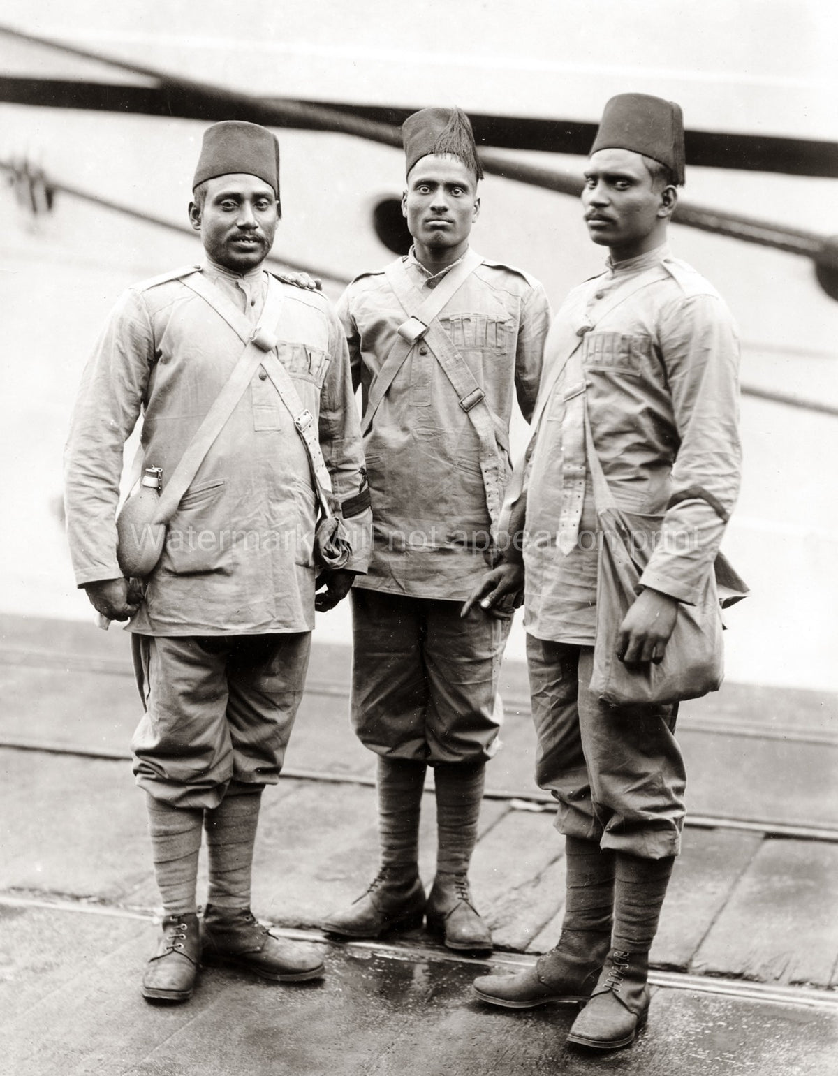 British Empire Colonial Indian Regiment Soldiers Army Uniforms Vtg. Photo 20thC.
