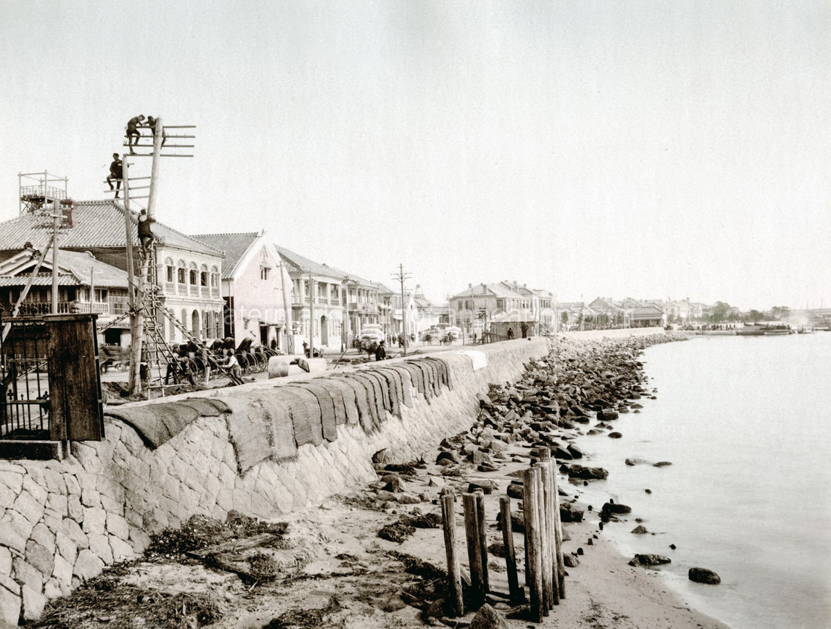 Kobe Japan Bund Erecting Telegraph Poles Workers Seawall Vtg. Photo 19thC.