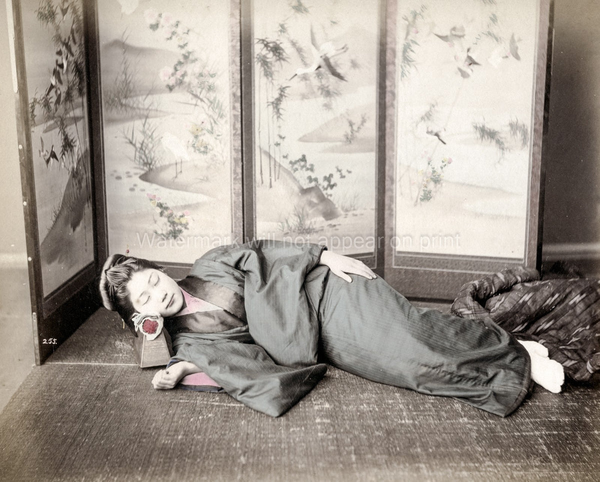 Japanese Woman Sleeping Traditional Kimono Takamakura Pillow Vtg. Photo 19thC.