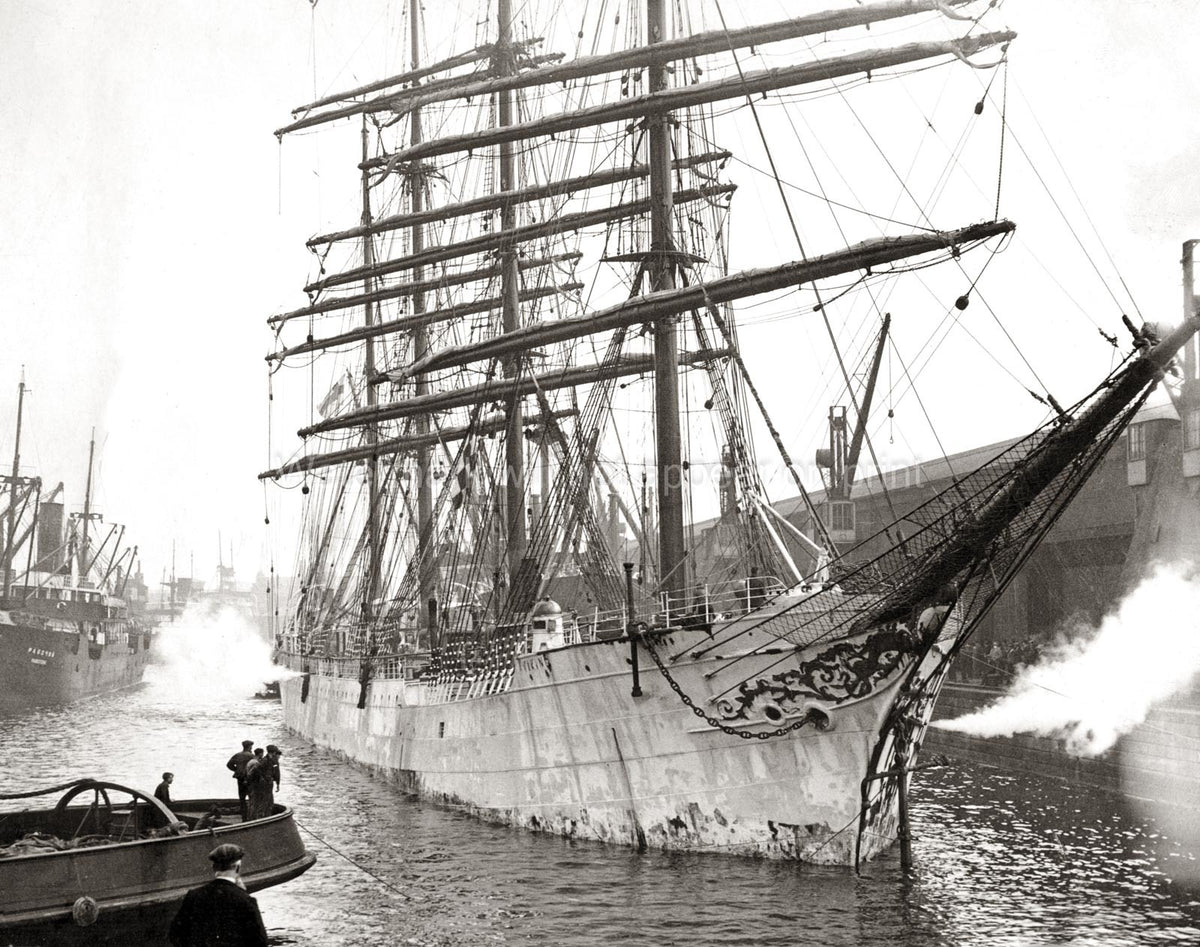 Glasgow Docks Sailing Ship Tall Masts Rigging Harbor Vtg. Photo 20thC.