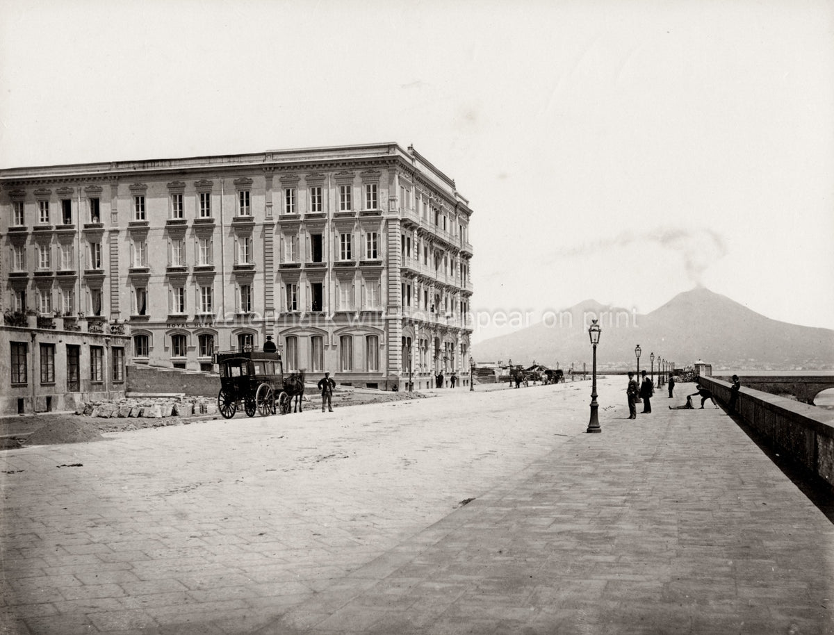 Naples Hotel Royal des Etrangers Mt. Vesuvius Street Scene Vtg. Photo 19thC.