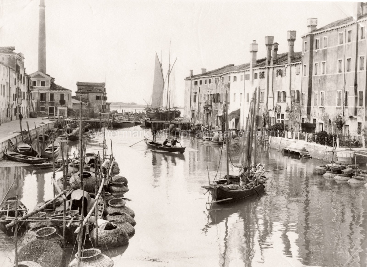 Venice Italy Canal Daily Life Boats Cargo Waterway Buildings Vtg. Photo 19thC.